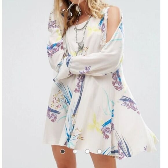 NWT Free People Clear Skies Cold Shoulder Tunic - Picture 1 of 16